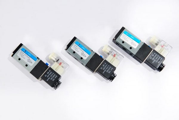 Van-dien-tu-don-180121-1-600x401